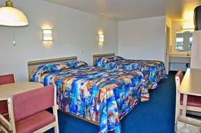 Motel 6 Chandler, AZ - Room