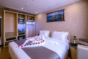 La Maison Royale South C - Room