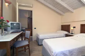 Harmony Hotel Apartments - Chambre