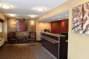 Red Roof Inn Albany Airport - Salon du hall