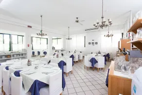 Kristalex Pet Friends Hotel - Restaurant