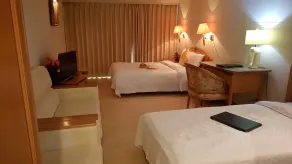 Berkeley Business Hotel Zhongzheng - Chambre