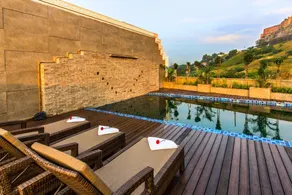 Clarks Inn Suites Gwalior - Pool