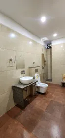 Hotel The Avirajan - Salle de bain