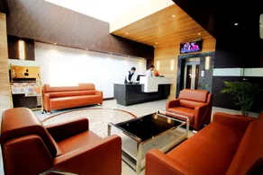 Pinnacle by Click Hotels, Lucknow - Réception