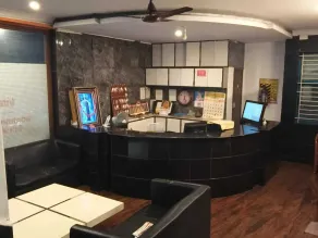 Hotel Grand International - Hall