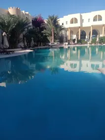 HOTEL DAR TAOUFIK - Piscina