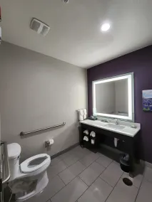 La Quinta by Wyndham Houston Cypress - Salle de bain