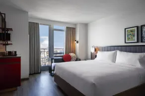 Renaissance New York Flushing Hotel at Tangram - Chambre