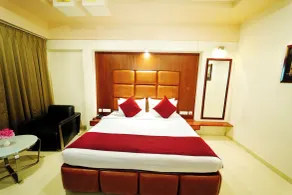HOTEL EXCELLENCY - Room