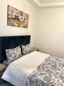 Cozy 1BR Retreat, Steps to Sand - Værelse
