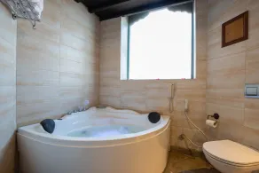 Basera Boutique Hotel - Kathmandu's Hidden Escape - Bathroom