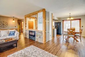Brainerd Cabin: Waterfront Fire Pit + Lake Access! - Opholdsområde