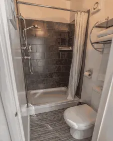 Miricia Guest House - Banheiro