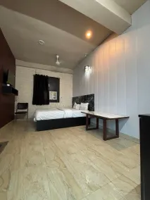 Sara Residency - Room