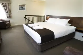 Mercure Bunbury Sanctuary Golf Resort - Room
