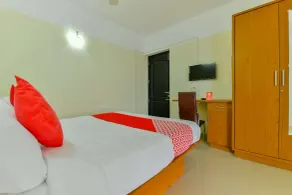 Hotel O Tyche Stays - Zimmer
