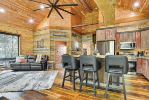Galena Cabin on 20 Acres: 5 Mi to Downtown! - Innenbereich