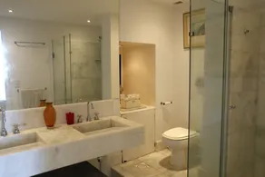 Rio053 - Penthouse Copacabana 2 Bedrooms - Bathroom