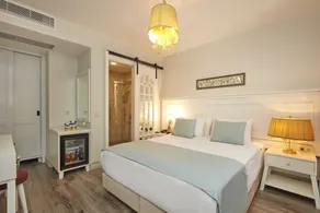 AlaBora Hotel - Room