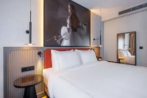 Radisson RED Berlin Kudamm - Zimmer