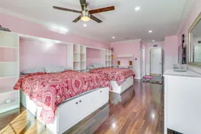 Luxury Oasis Home w/Pool Near CSUN-6 Guests - Intérieur