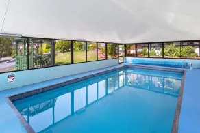 Village Family Motor Inn - Pool