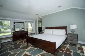 Hamptons Vacation Inn - Room