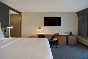 Courtyard by Marriott Cincinnati Airport - Chambre