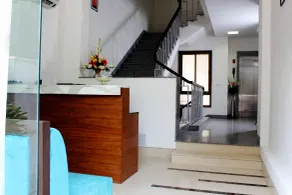 Stately Suites MG Road - Reception