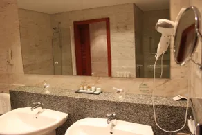 Parador de Baiona - Bathroom