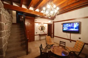 And Hotel - Lobby
