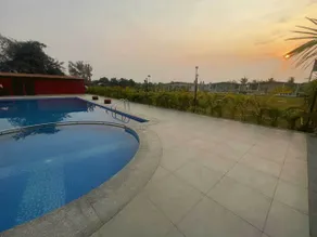 Omkara Resort - Piscine