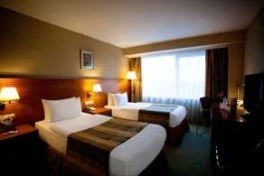 VILNIUS PARK PLAZA HOTEL & SPA, Restaurant, Panorama Bar, Conference & Banquet Center - Room