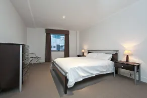 Accommodate Canberra - The Avenue - Zimmer