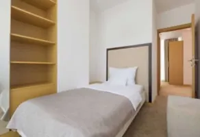 Velan Lodge - Room