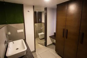 The Ten Suites - Bathroom