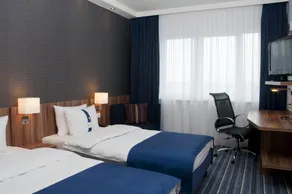 Holiday Inn Express Augsburg by IHG - Room