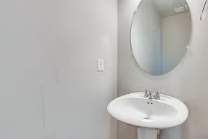 Union City Townhome: 17 Mi to Downtown Atlanta! - Badeværelse