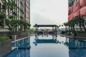 Strategic and Nice Studio at LRT City Jatibening Apartment - Pool