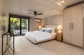 Pines & Palms Resort - Room
