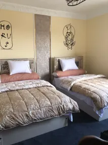 Sneferu Pyramids Inn - Room