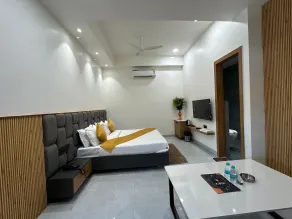 Hotel Sky Way Inn - Zimmer
