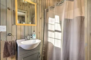 Killingly Barnyard Studio in Wine Country! - Intérieur
