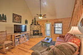 Family-Friendly Cabin ~ 1 Mile to Hike & Swim! - Interiør