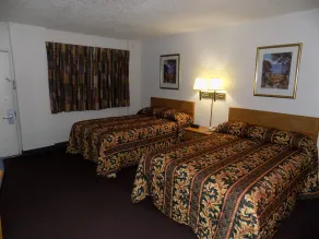 Plaza Inn - Vue de la chambre