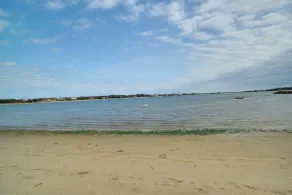 Easy Beach Days! Updated Cape Cod Home w/ Deck - Innenbereich