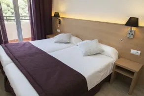 Apartamentos San Miguel Park & Esmeralda Mar - Room
