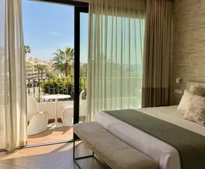 Silken Comfy Studios Hotel - Ausblick vom Zimmer