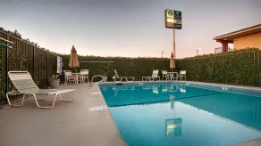 Best Western Willows Inn - Pool